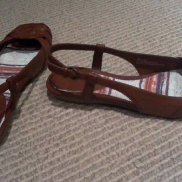 NEW Women's Brown Sling Open Flats, SIZE 7 - Picture 3 of 6
